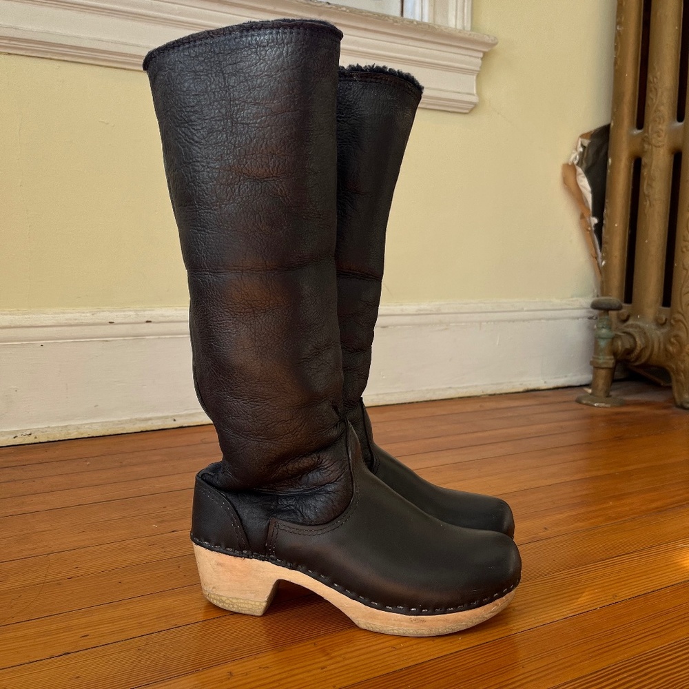 No. 6 Tall, Black, Shearling Clog Boots Size 40